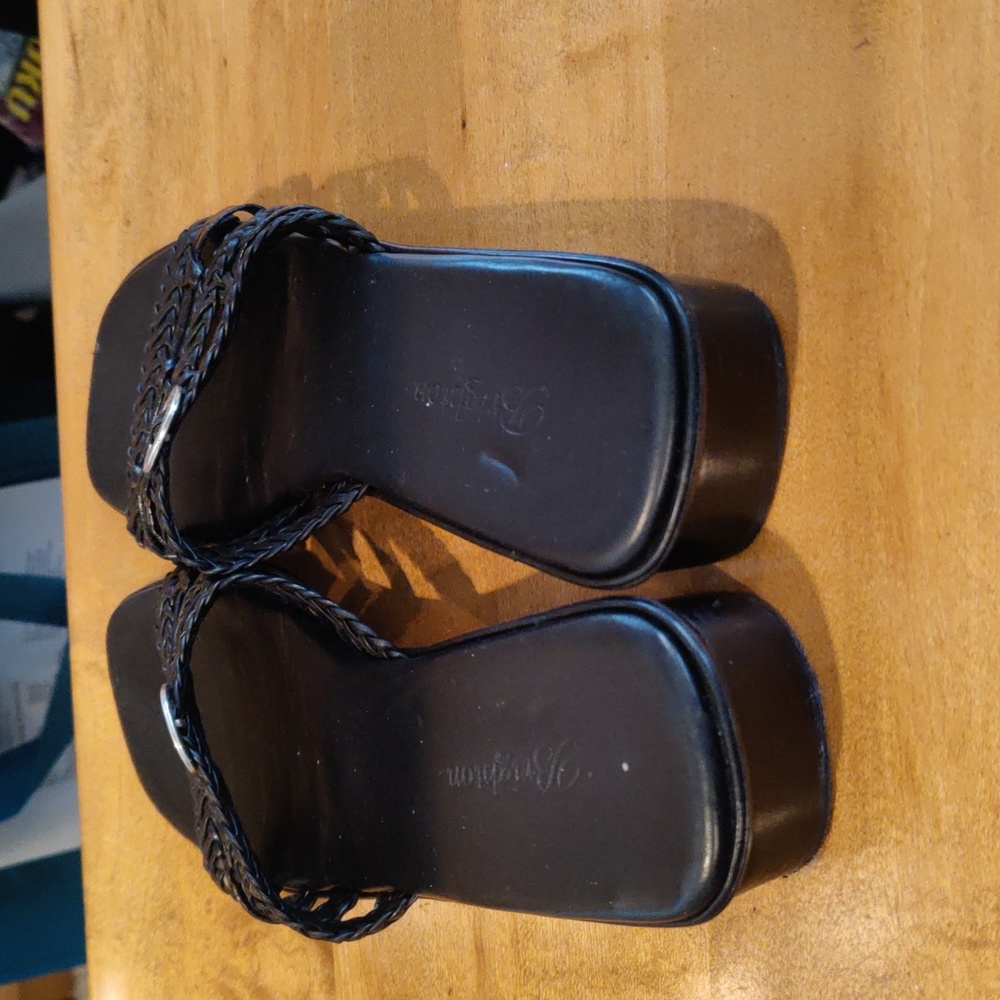 Brighton black sandals size 7 made in Brazil - Picture 5 of 12